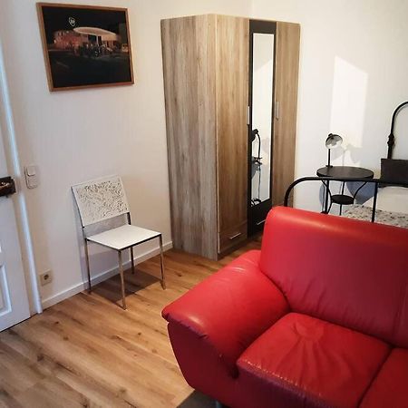 Alfred First Apartment Regensburg Bagian luar foto